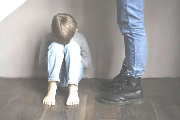 Maison des femmes du Gard - Violences Enfants